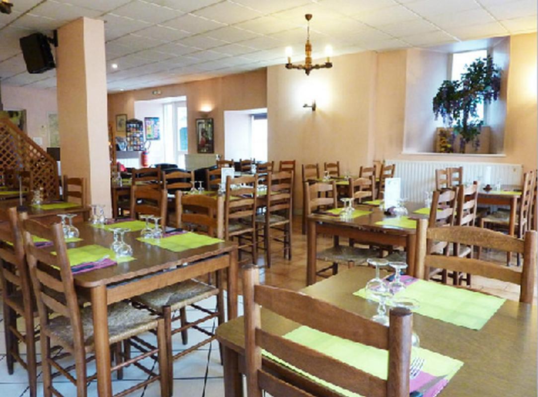 Hotel Restaurant Du Pont-Vieux Saint-Flour  Exterior photo